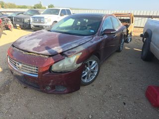 2009 Nissan Maxima 3.5 SV w/Premium Pkg - Exterior Front Left Corner Image